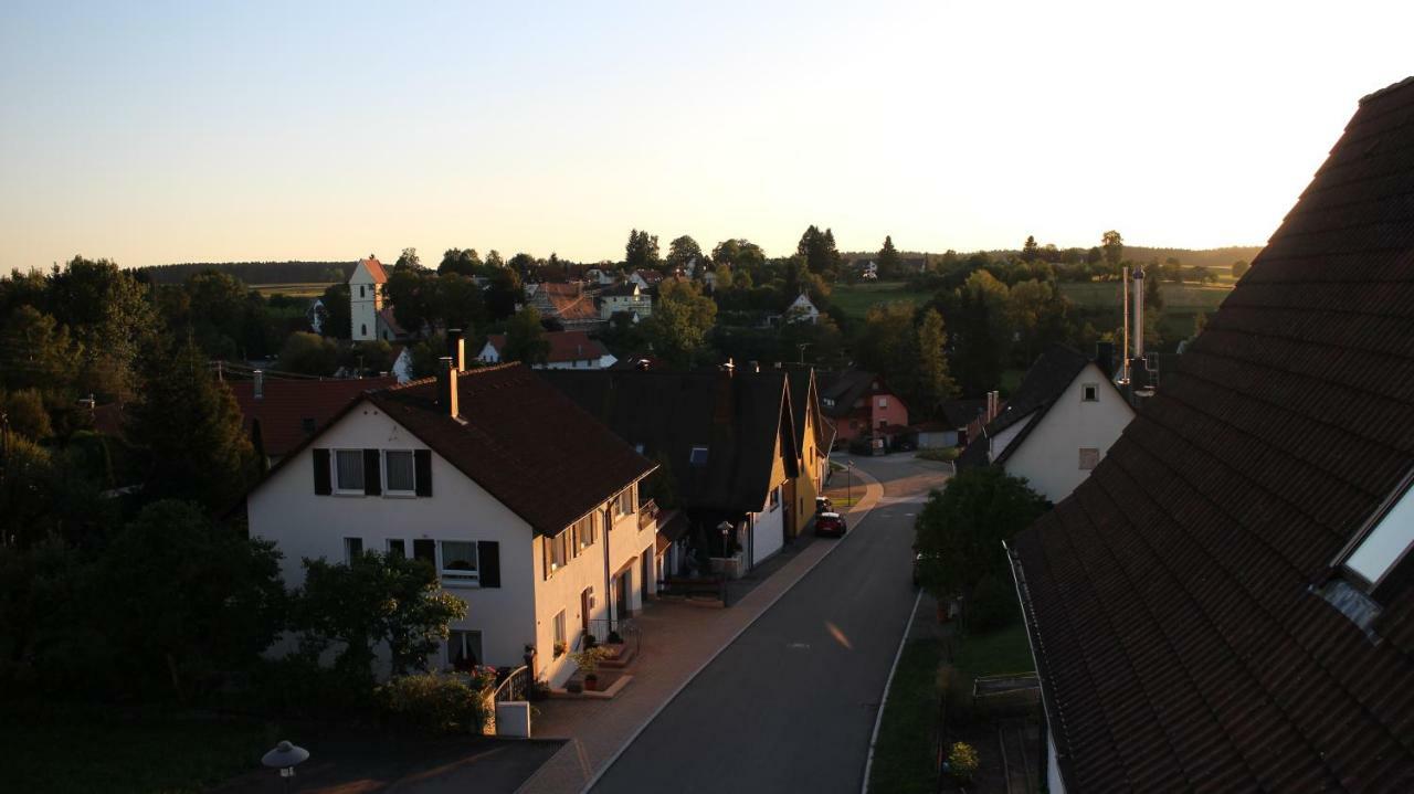 Hotel Glas Schwarzwald Fluorn-Winzeln Екстериор снимка