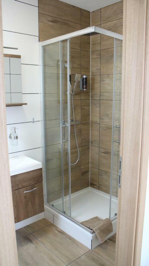 Hotel Glas Schwarzwald Fluorn-Winzeln Екстериор снимка